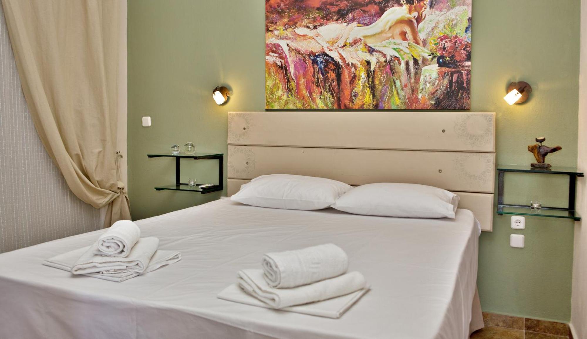 Axion Esti Apartments Скопелос Экстерьер фото